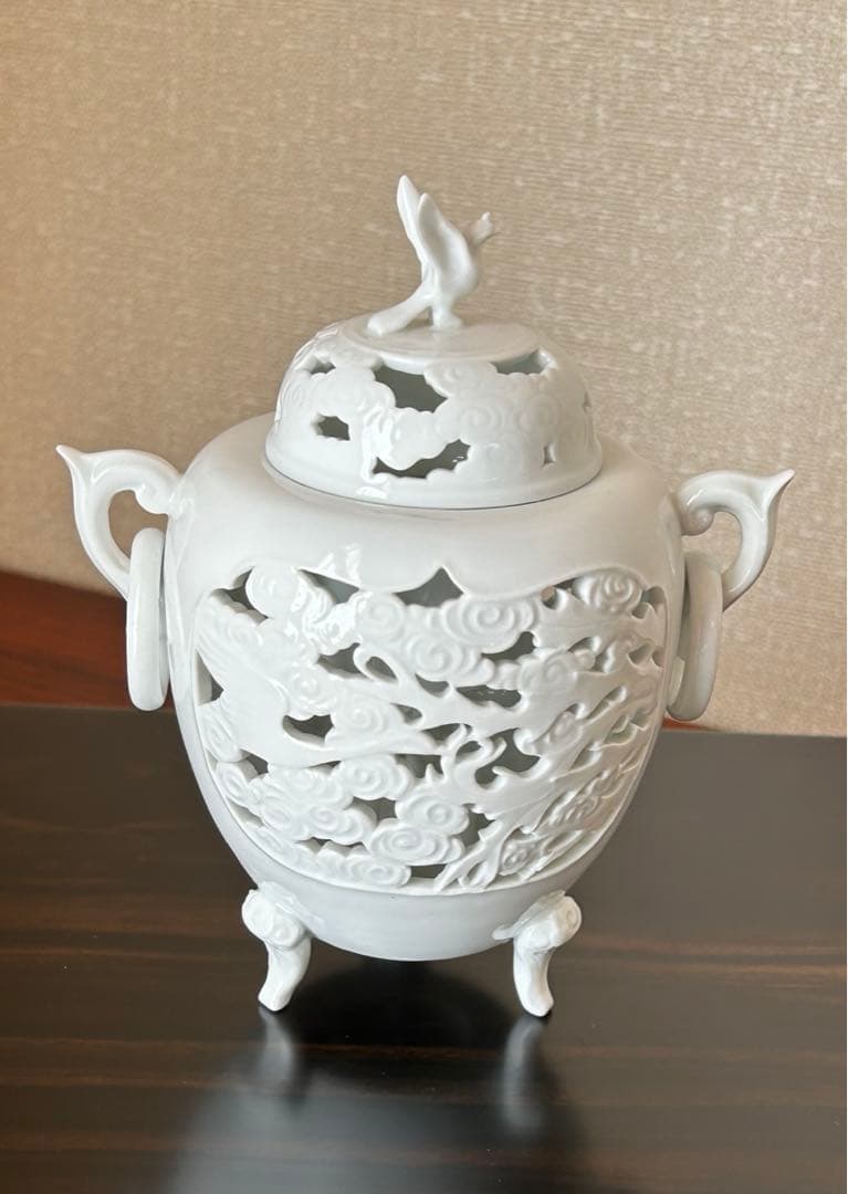 白磁透かし香炉　一壺　三脚　茶道具　箱無し