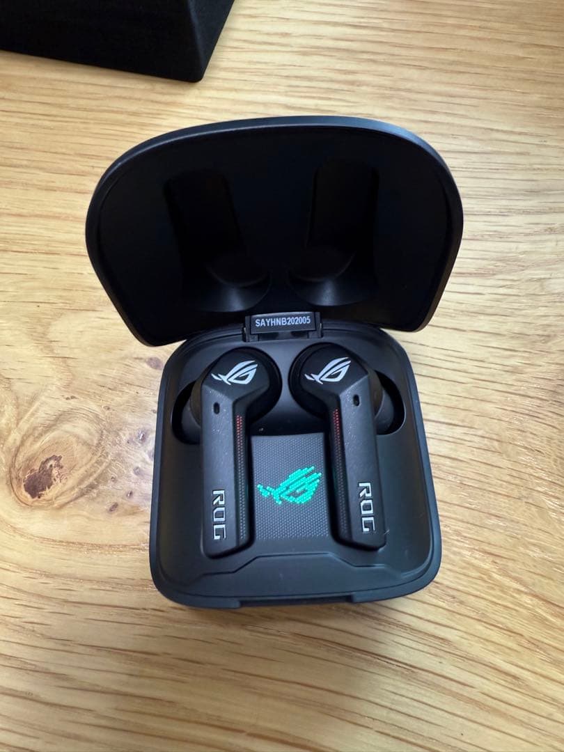 ROG Cetra True Wireless ゲーミングイヤフォン　未使用