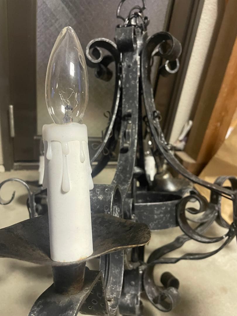 大正ロマン　6灯シャンデリア　アンティーク　燭台風　洋館　レトロ　鉄製　中古品