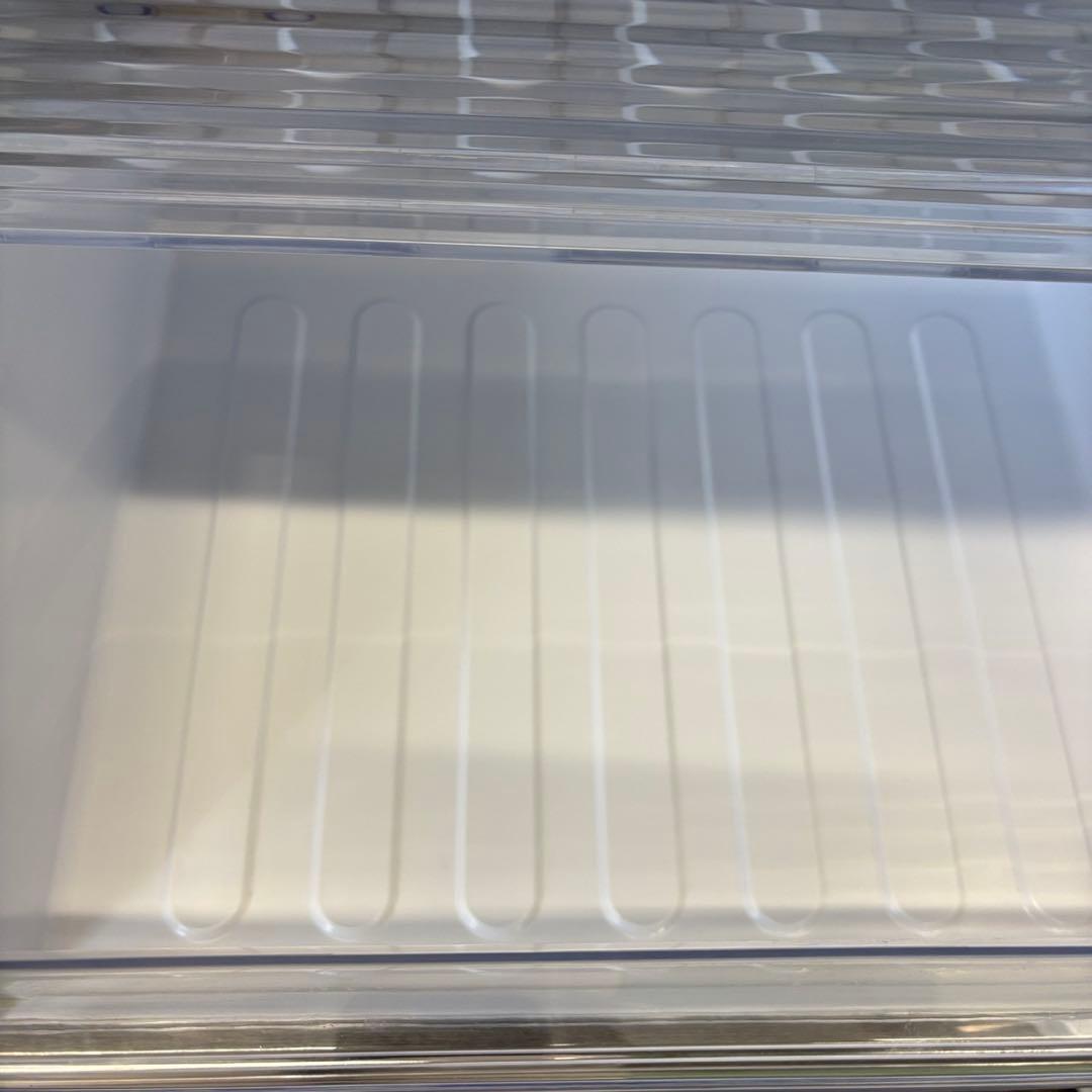 mari  806　シャープ　冷蔵庫　23年製　200-300ℓ　右開き