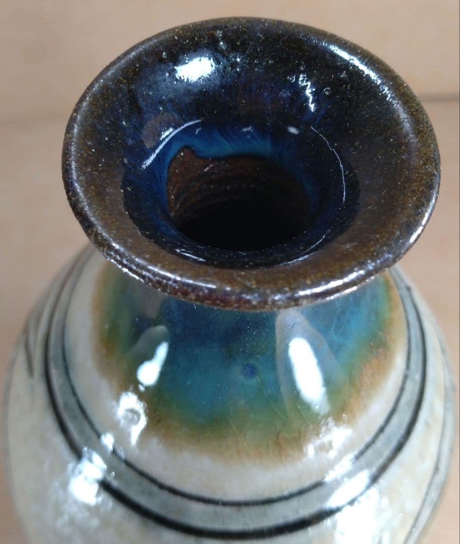 【本物保証】金城次郎 壷屋焼 徳利(魚紋) 共箱 栞 人間国宝 壺屋焼 美品