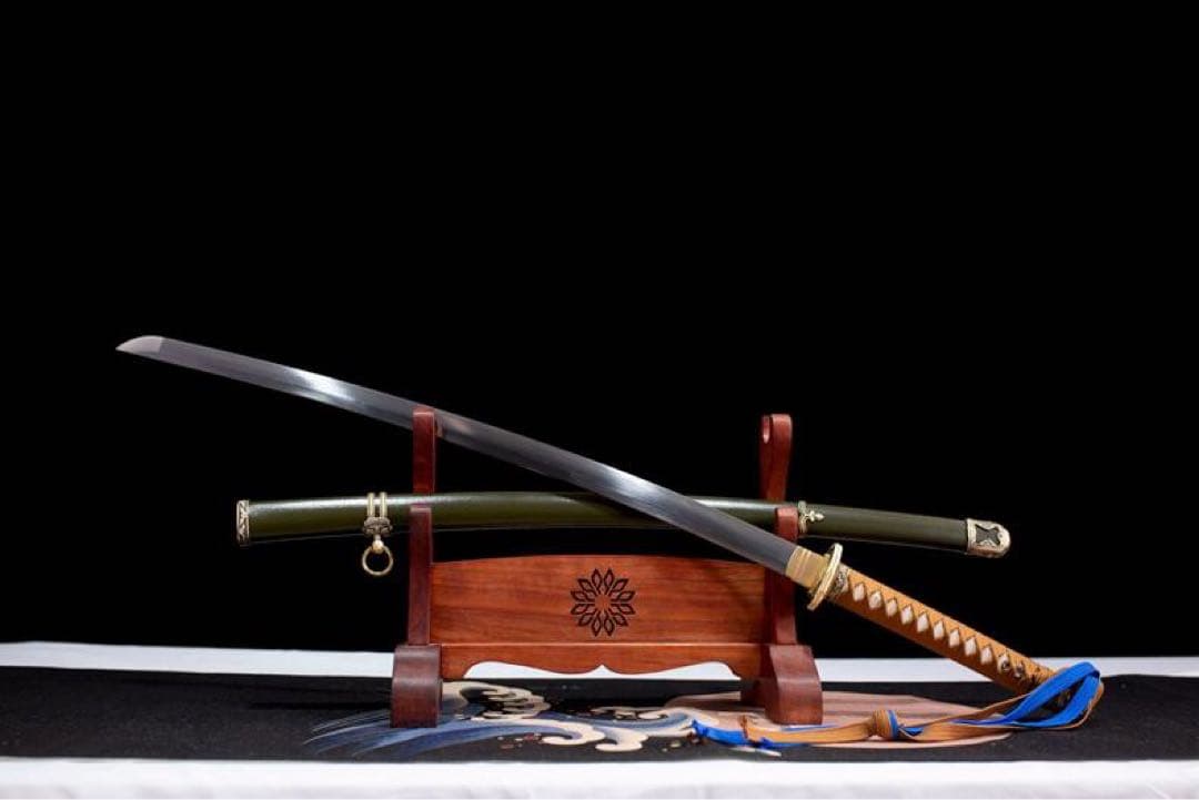 98 式軍刀 鉄鞘 日本刀 模造刀 武具 舞踊刀 軍刀