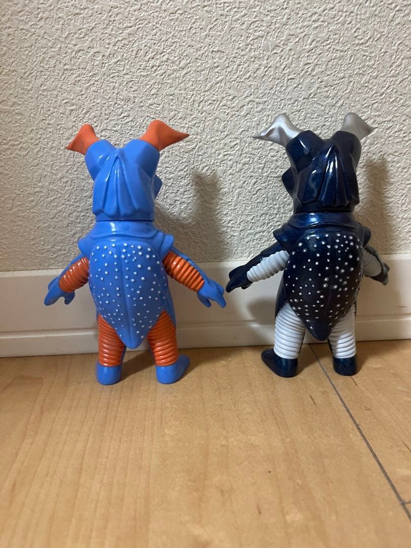 B*ん様 KAIJIN x One up. ゼットン ソフビ 2体 フィギュア