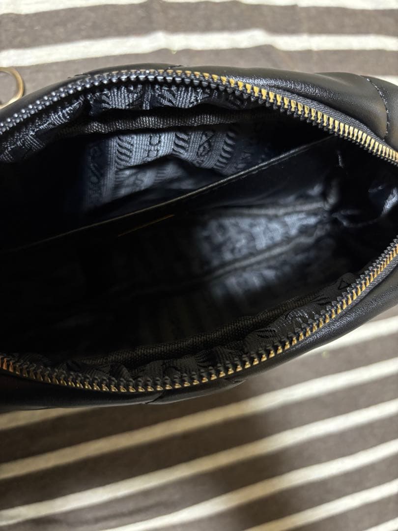 早い者勝ち　PRADA ブラック ショルダーバッグ2WAY ノベルティ　新品