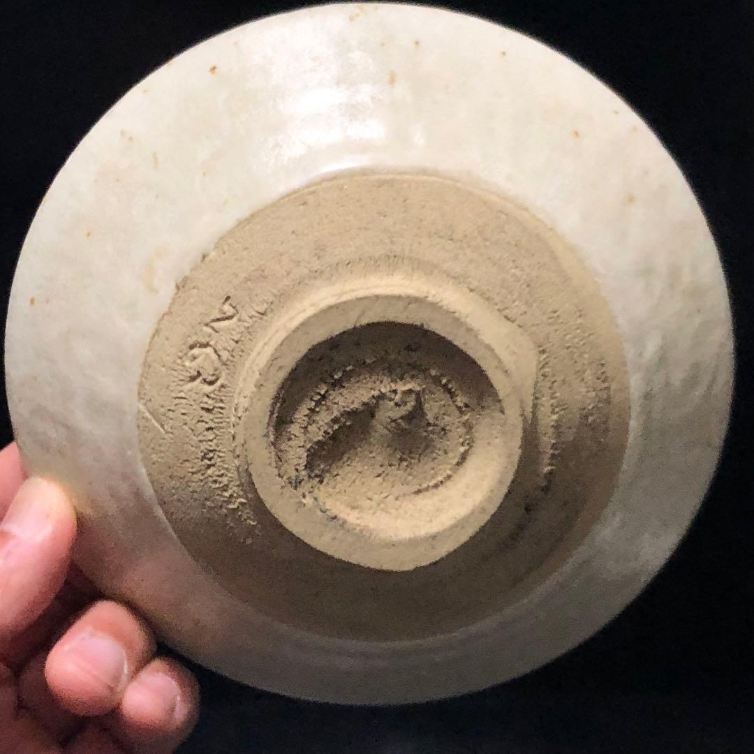 美しい古美術◾️蔵からクリームチーズケーキの様な美しい釉薬の抹茶茶碗が出て来ました