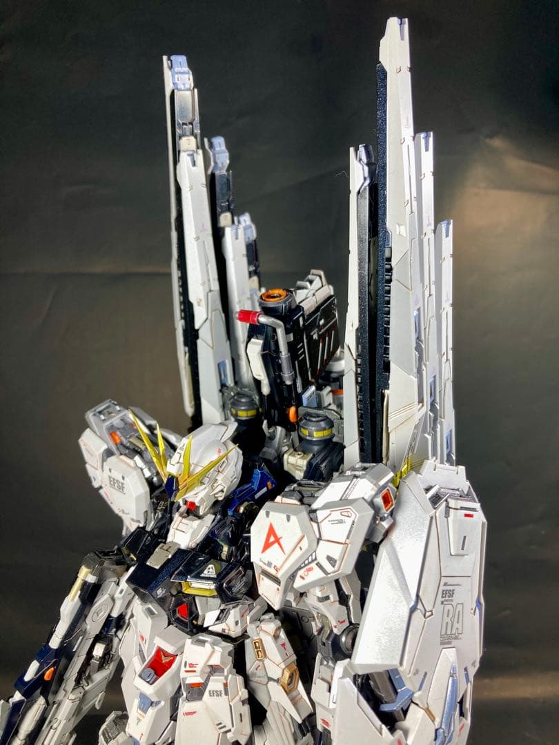 MGEX級 νガンダム 海外スタジオ 塗装済み完成品
