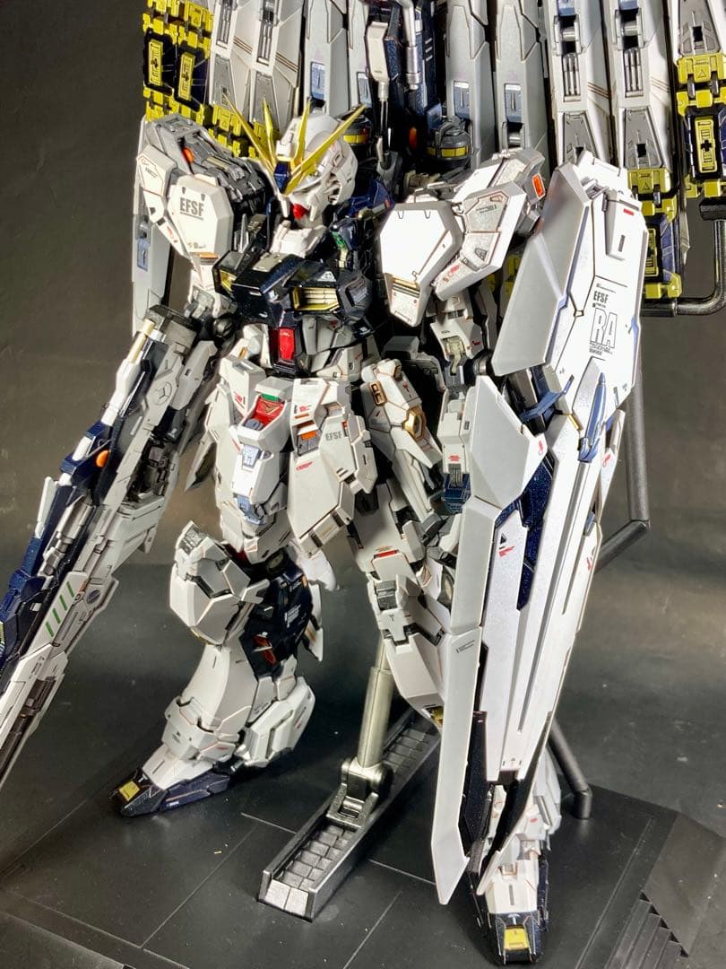 MGEX級 νガンダム 海外スタジオ 塗装済み完成品