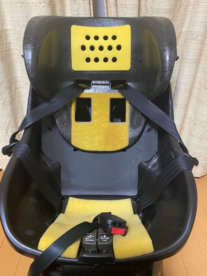 美品 Combi コンビ クルムーヴスマート ISOFIX エッグショックNeo