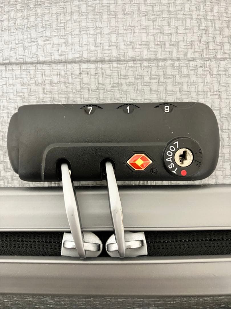 Samsonite コスモライト サムソナイト　スーツケース cosmolite