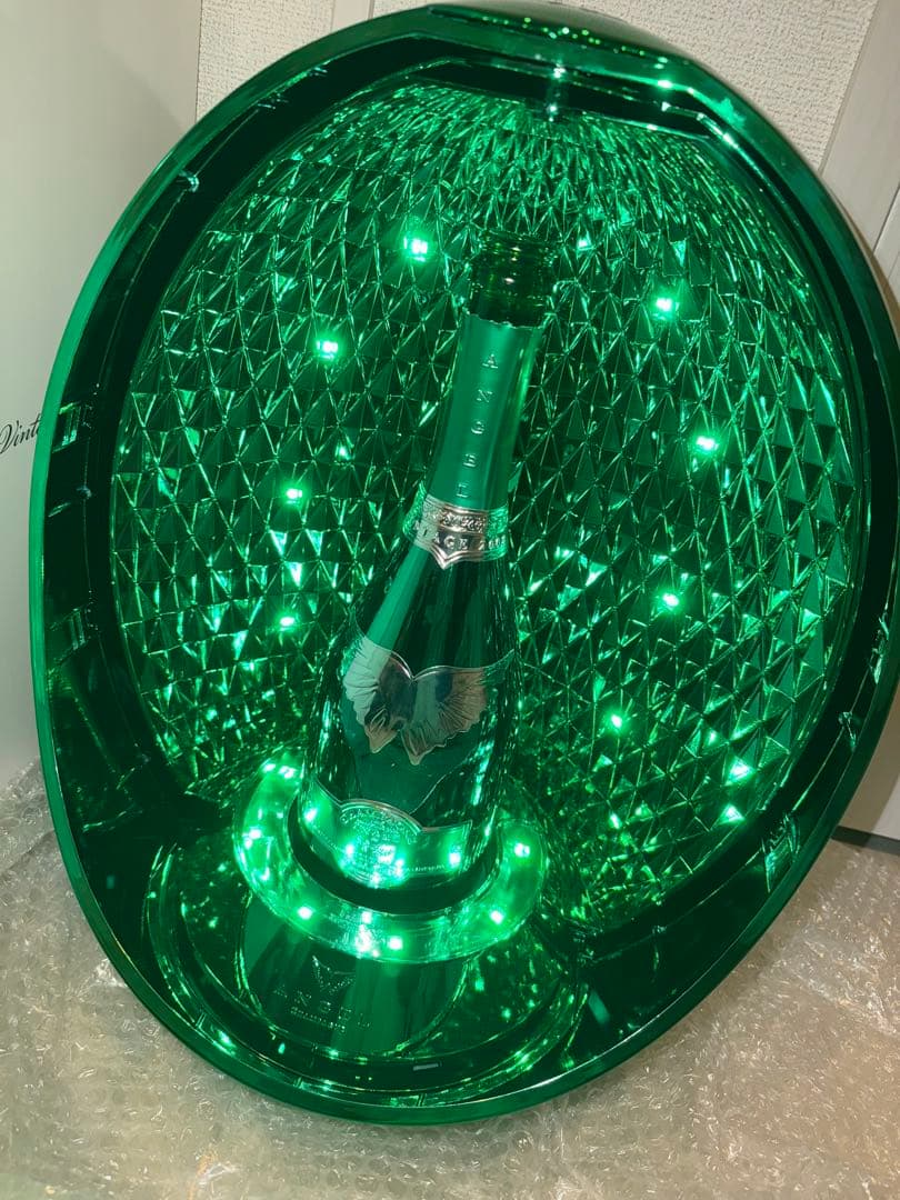 エンジェルシャンパンエッグの開封済み空瓶付き グリーン