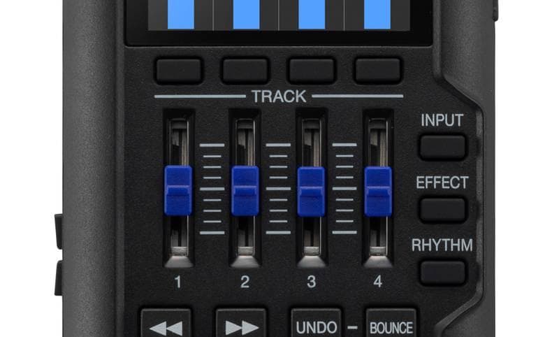 Zoom R4 MultiTrak 新品 未使用