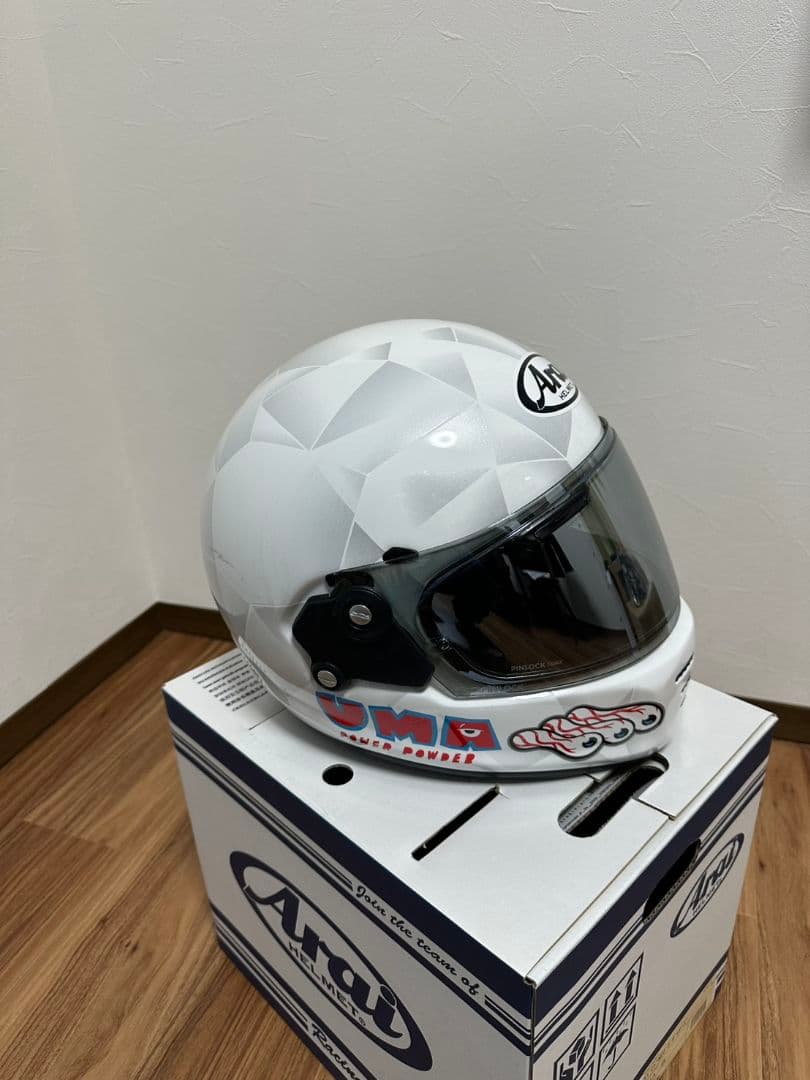 Arai ヘルメット ホワイト・レッド・グラフィック