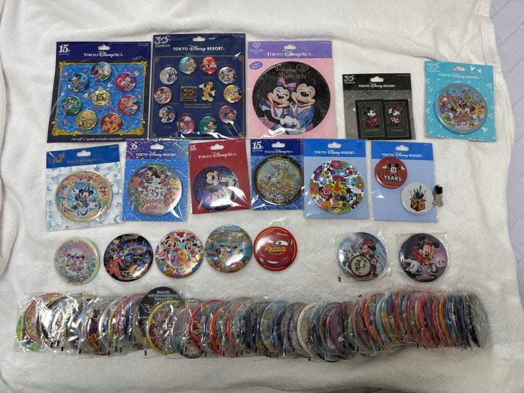 ディズニー 缶バッジ 引退品セット