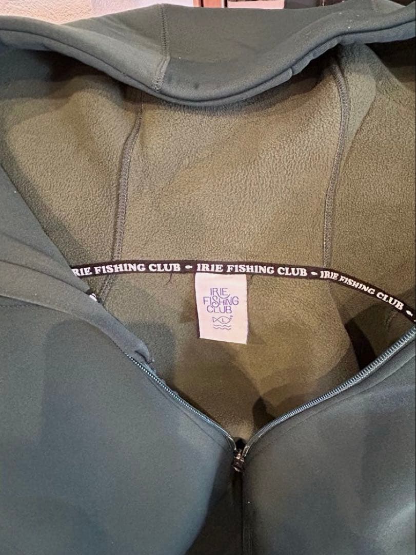 アイリーフィッシングクラブ フリースジップパーカー　Lサイズ　ダークグリーン