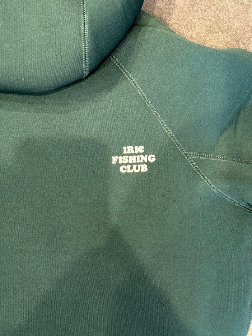 アイリーフィッシングクラブ フリースジップパーカー　Lサイズ　ダークグリーン