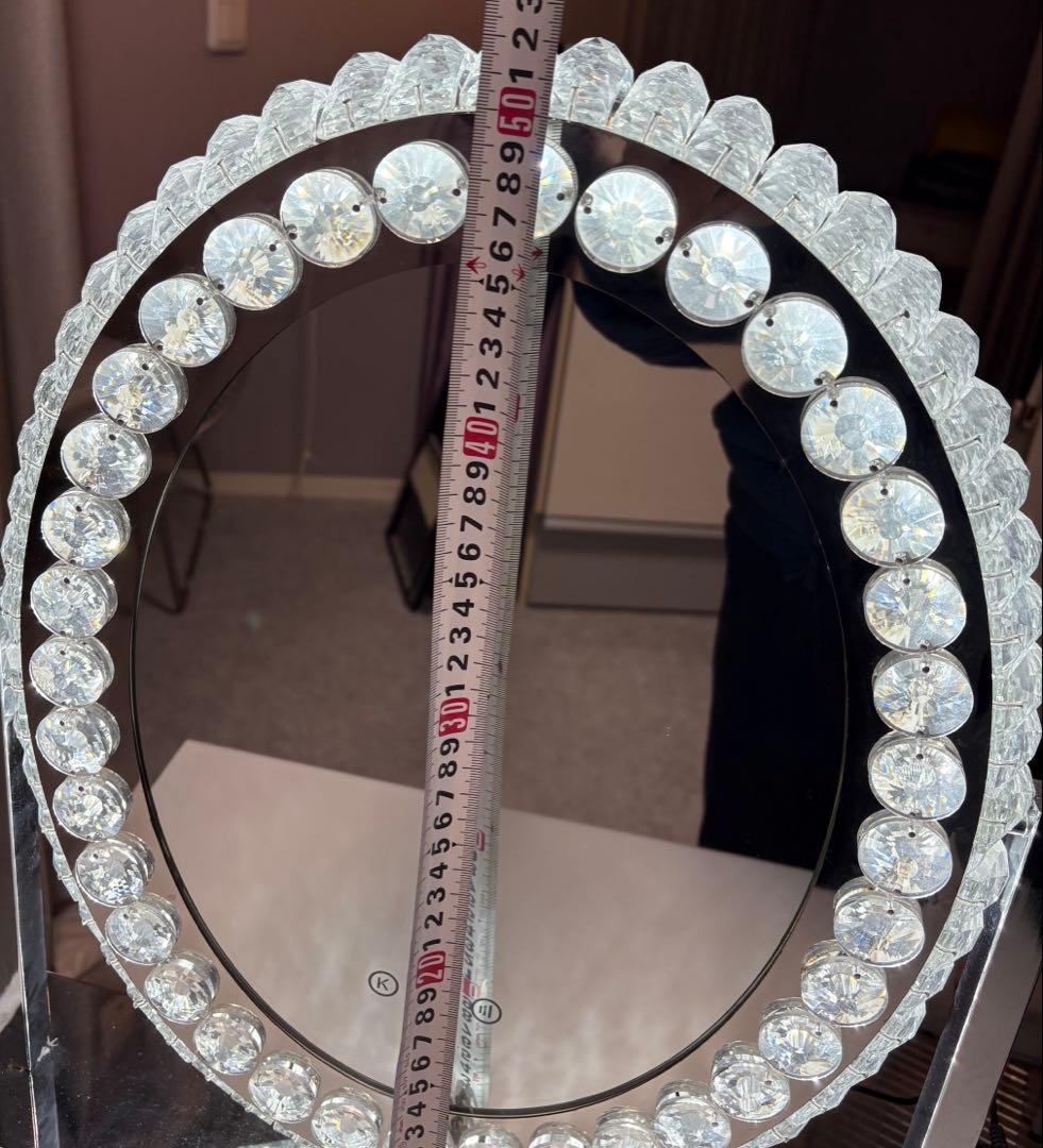 女優ミラーLEDライト付き（テーブルは含みません）