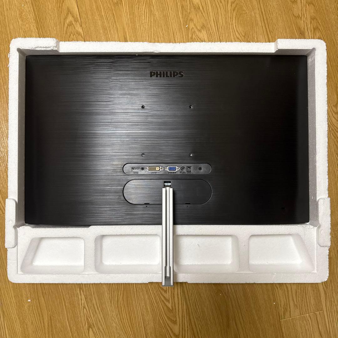 【最終値下げ！】PHILIPS 27インチ モニター 本体