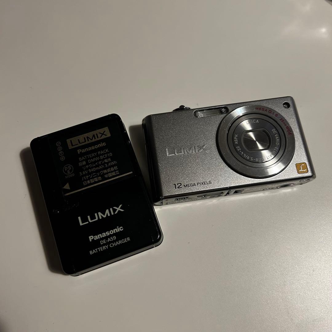 動作確認済 パナソニック LUMIX DMC-FX40 デジカメ シルバー 美品