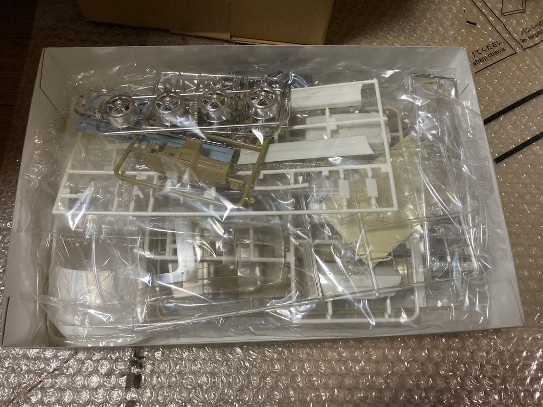 アオシマ ジャンクションプロデュース セルシオ UCF31 前期 プラモデル