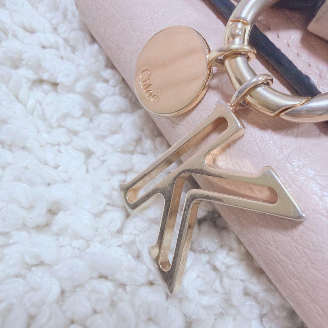 クロエ スモールトリフォールド ウォレット アルファベット 三つ折り財布 ピンク