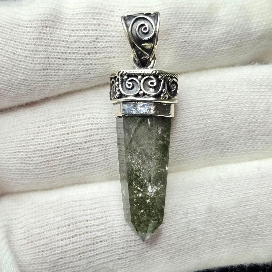 【超希少石/最強品質】虹入りガネーシュヒマール産水晶ポイント＊30mm＊　天然石