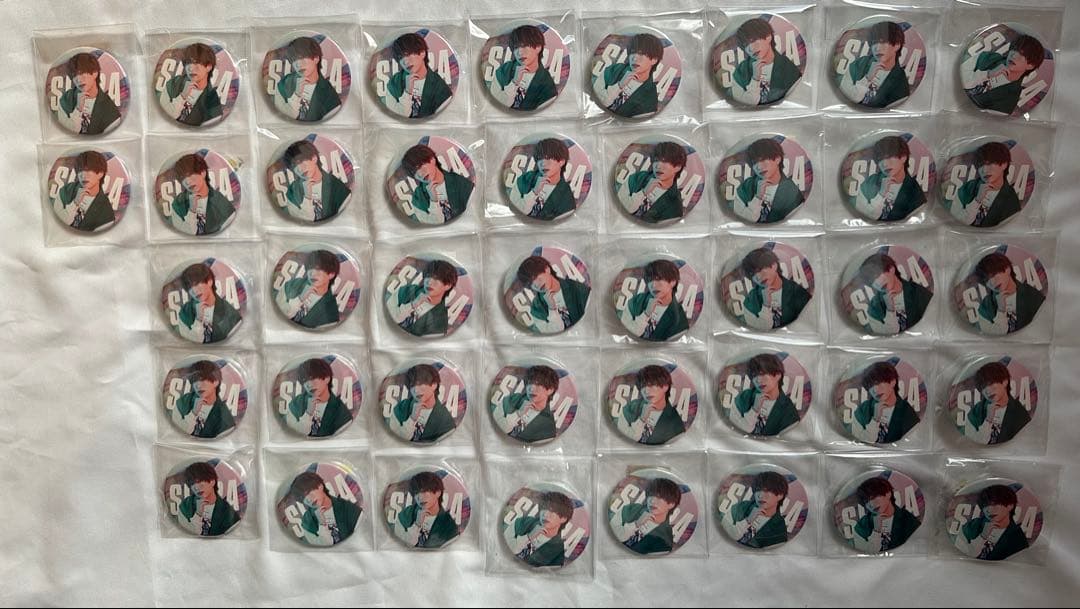 センラワンマンライブ 缶バッジ