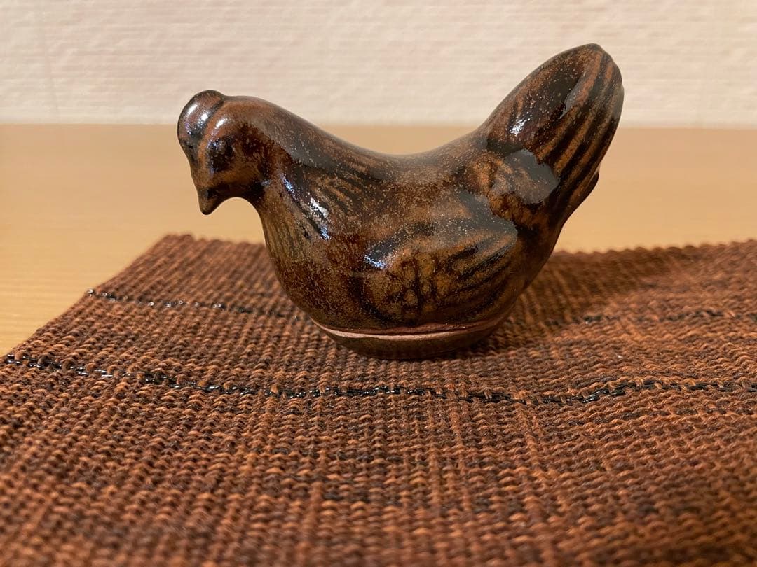 鉄釉　鳥形　香合　１客　銘入り