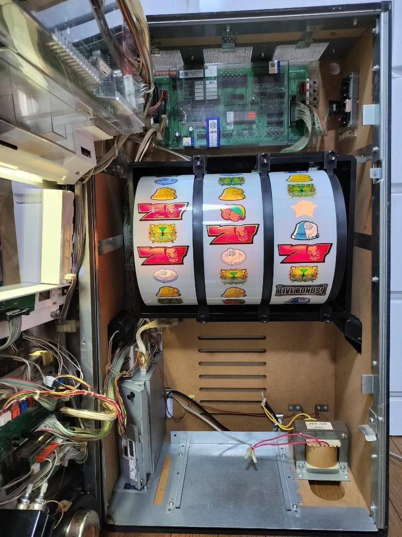 【パチスロ実機】SANKYO★『初代』パチスロ 倖田來未【不要機付】