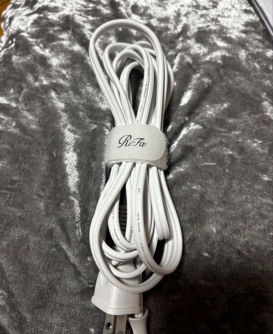 美品 リファ カールアイロン プロ 38 ホワイト