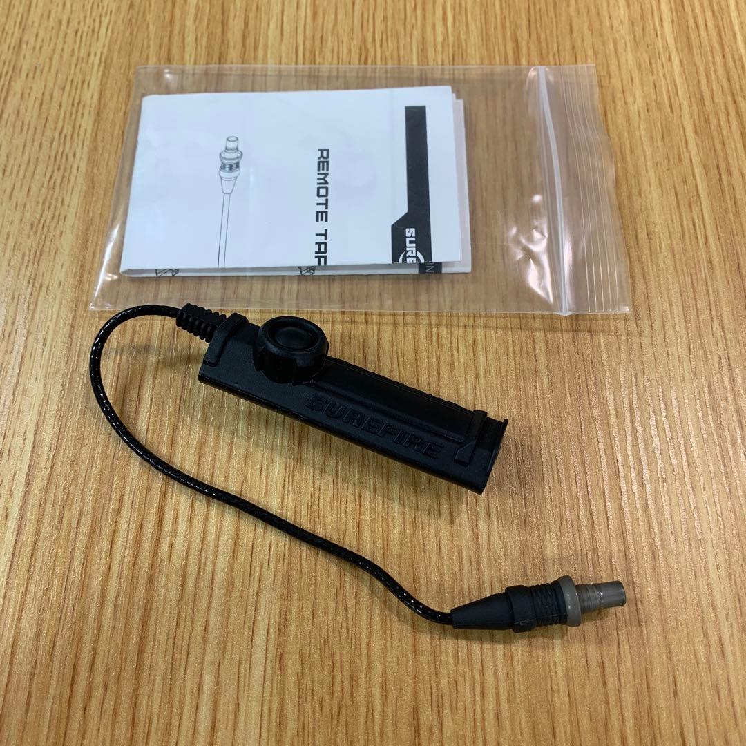 実物 Surefire SR07 リモートデュアルスイッチ