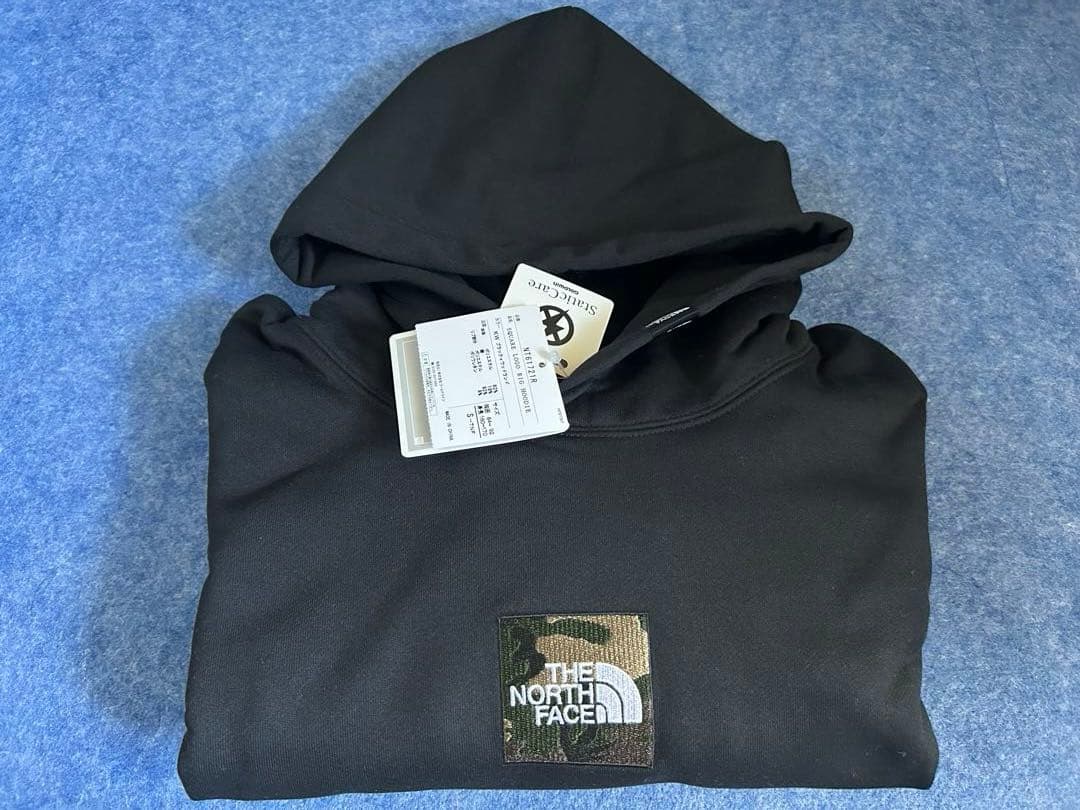 トップス THE NORTH FACE SQUARE LOGO BIG HOODIE