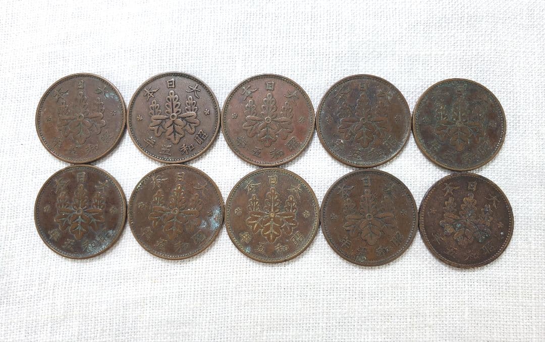 専用品　古銭　竜1銭特年10枚　桐1銭　特年　5厘　旧硬貨　　貨幣　外国