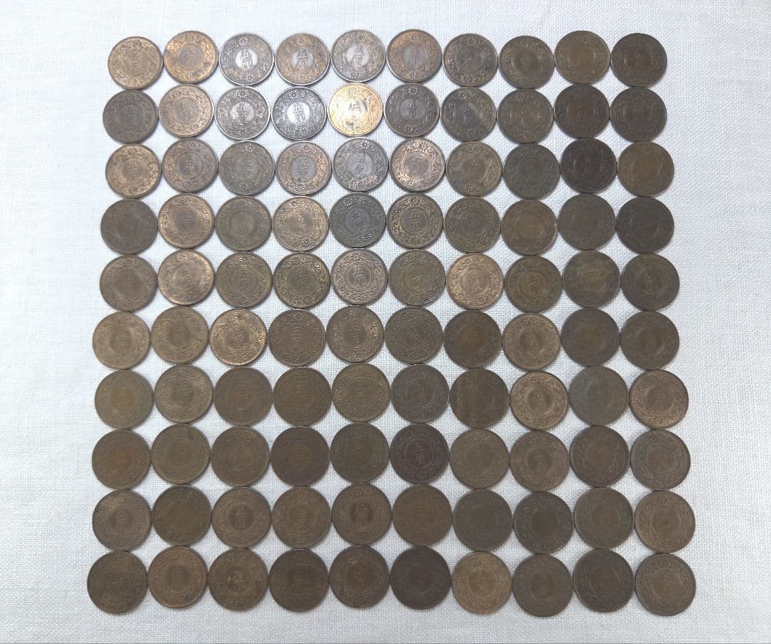 専用品　古銭　竜1銭特年10枚　桐1銭　特年　5厘　旧硬貨　　貨幣　外国