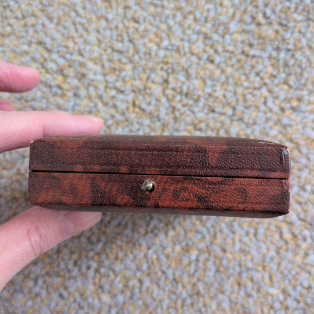 アンティークジュエリーボックス