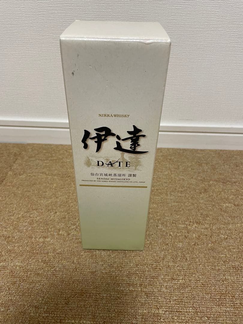 Nikka Whisky DATE ブレンデッドウイスキー 箱入り　伊達