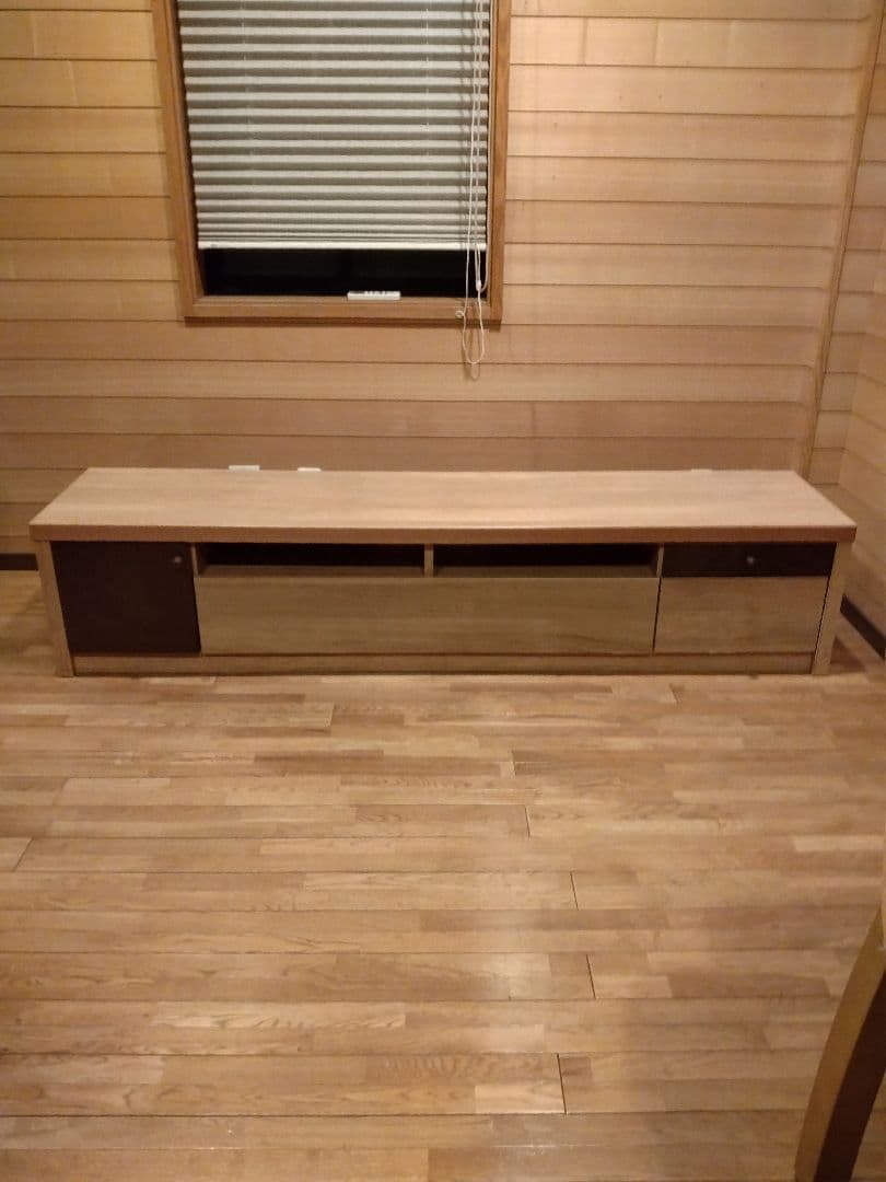 【美品】テレビローボード 180cm幅 引き出し付き