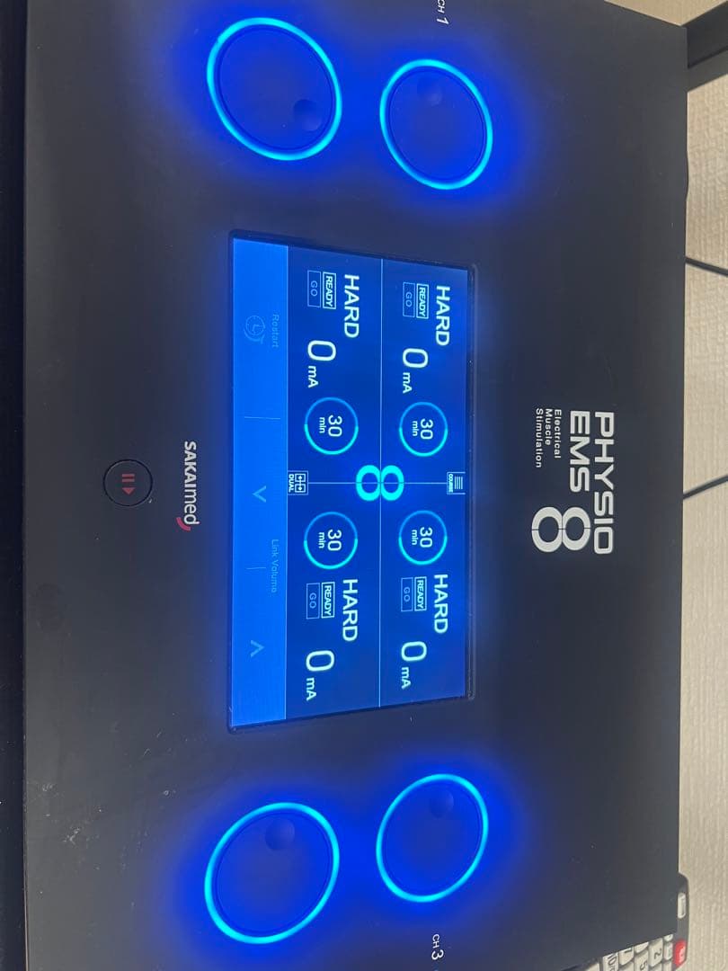 早い者勝ち！新世代EMS 8 美容機器 フィジオエイトレ