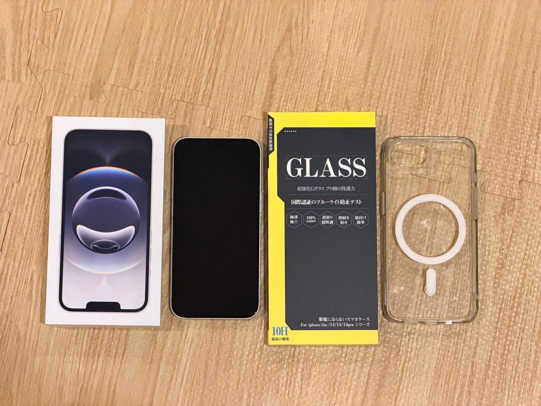 美品 Apple iPhone 16e 2024年販売 ホワイト 128GB