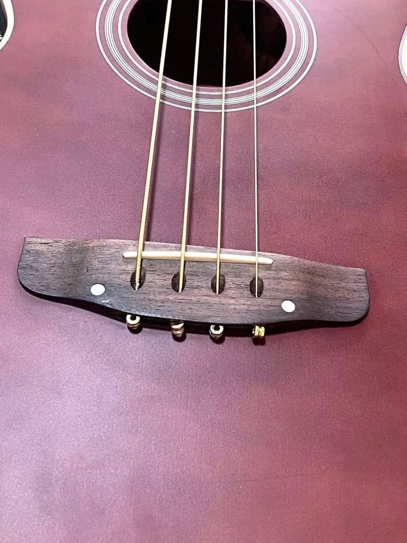 アコースティックベース　URIEL