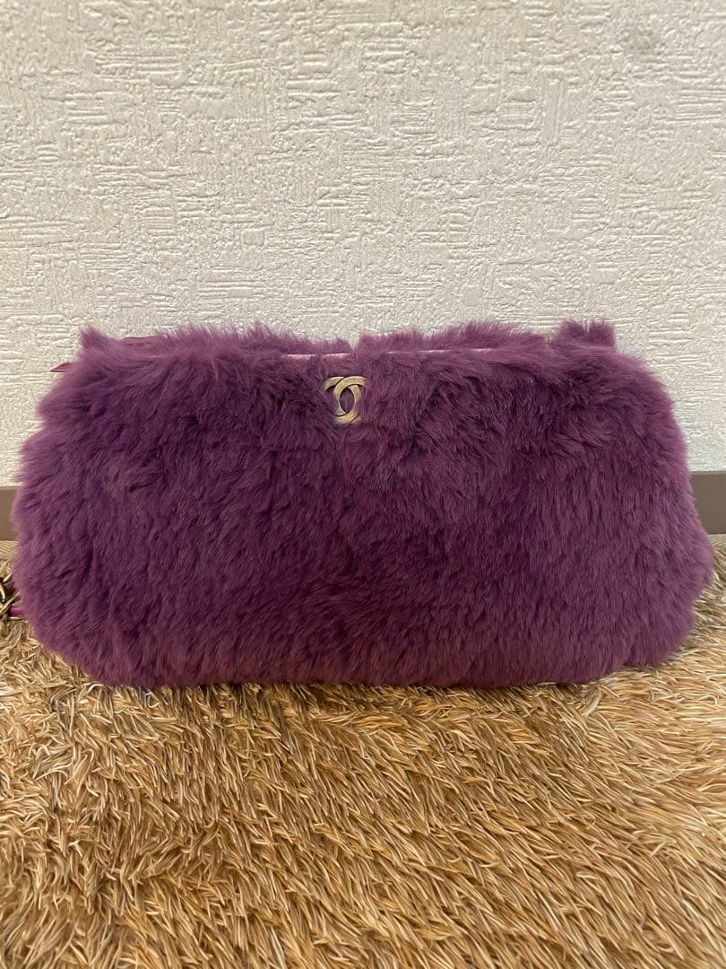 Chanel クラッチバッグ 紫 ファー