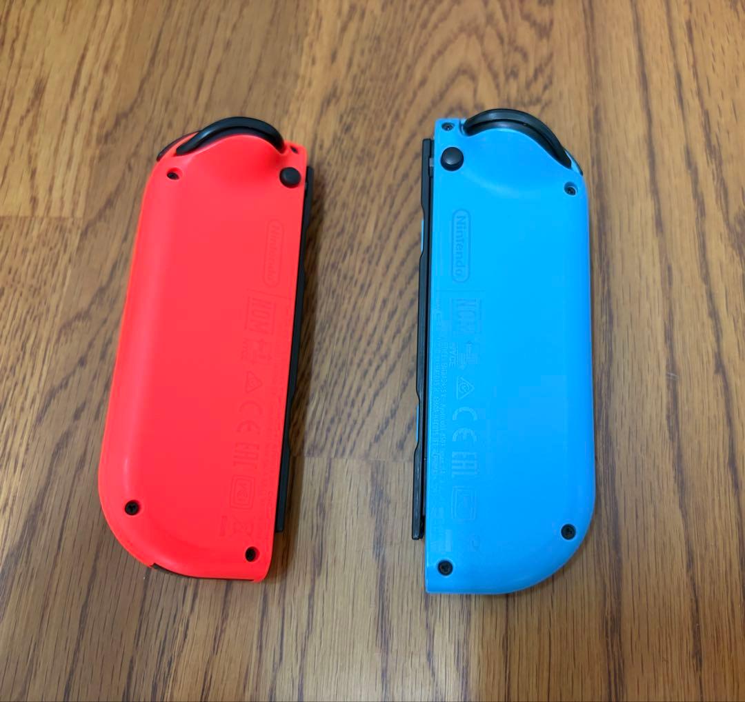 ち*す様 【箱あり】Nintendo Switch(Joy-Conカラー→赤/青