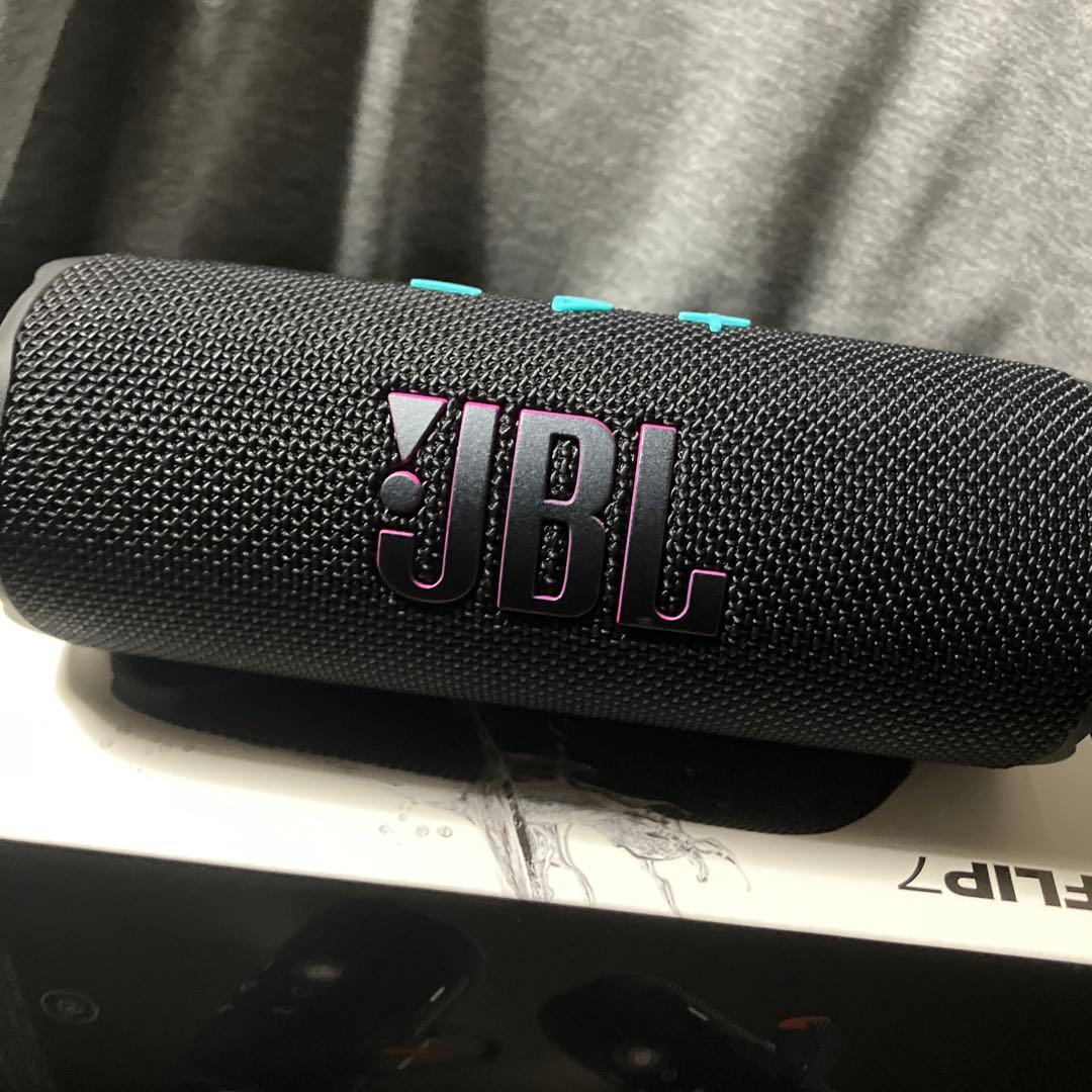 JBL FLIP 7 ワイヤレススピーカー