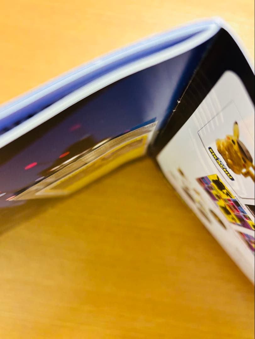 名探偵ピカチュウ 限定版 パンフレット　カード付き