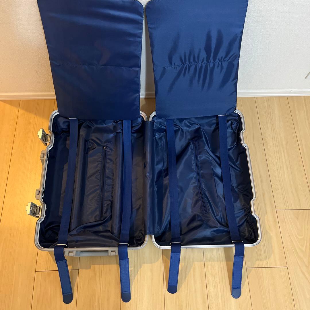 LDUVIN エッセンシャルモダン Cabin Plus シルバーキャリーケース