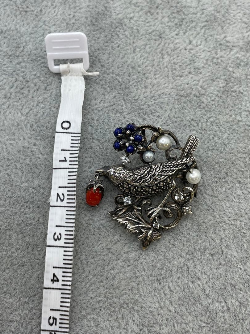 ウィリアム・モリス いちご泥棒 ブローチ　ペンダントヘッド　碌山　チャーム