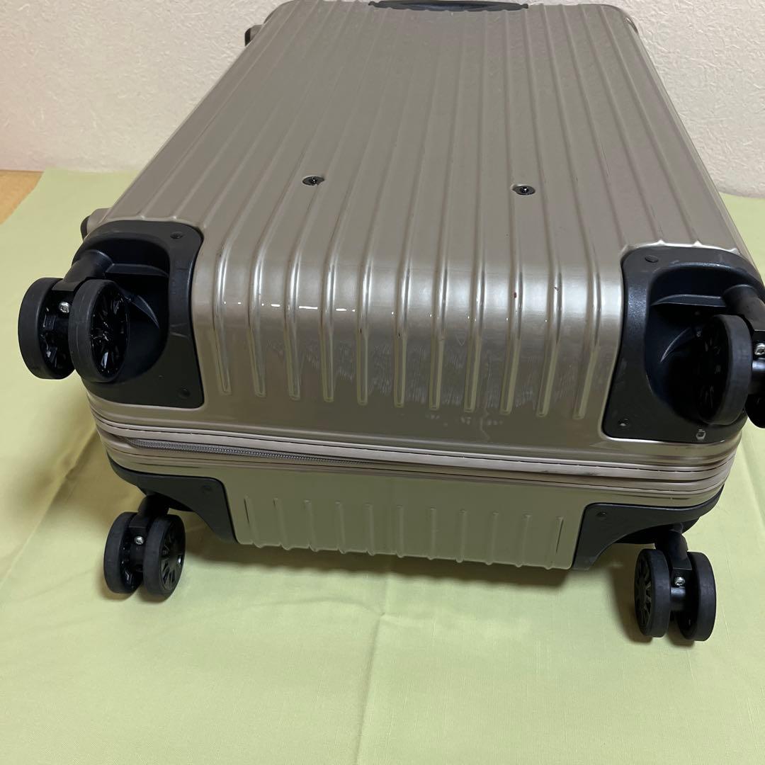 RIMOWA　リモワ　サルサエアー　サンド・ゴールド　4輪　大容量