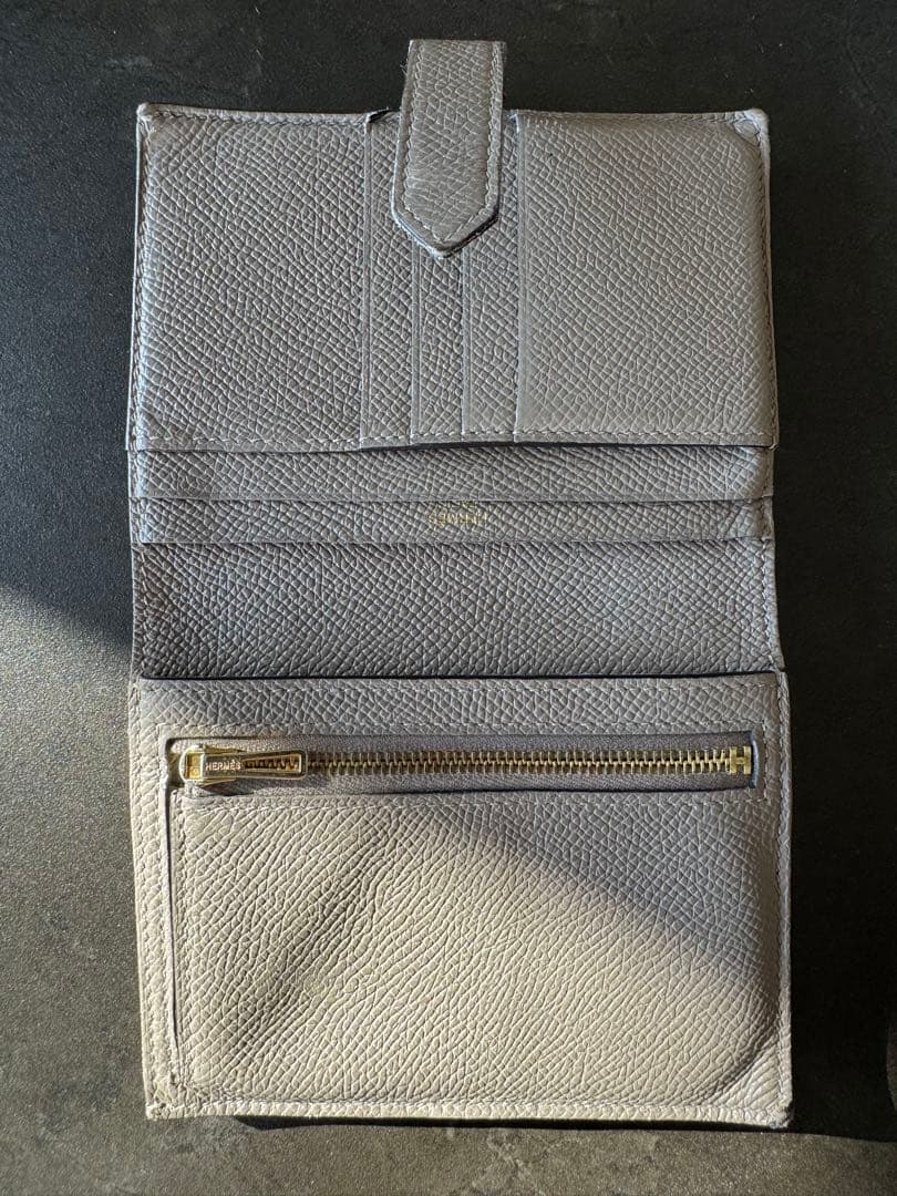 HERMES エルメス べアン コンパクト グリアスファルト ローズゴールド金具