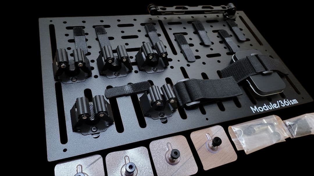 ●アーム付属●46～50L アルミコンテナ用 L 　　上蓋パネル　穴あけ対応