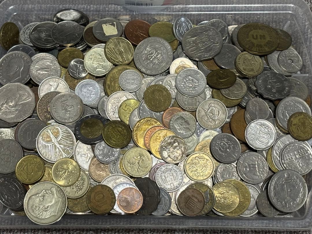 ま*お様 外国　旧硬貨　古銭まとめ　約3キロ