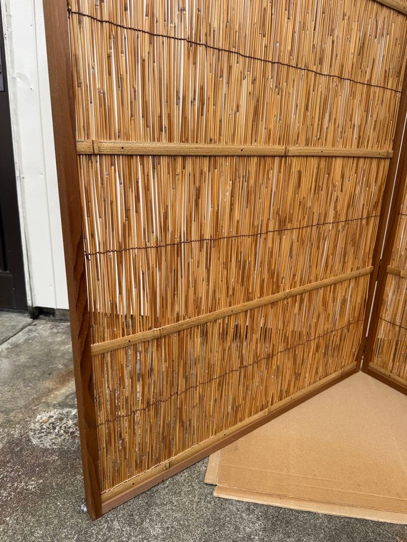 花寄屏風　2枚折　保管箱あり　(高さ約164㎝ 2連幅176㎝)